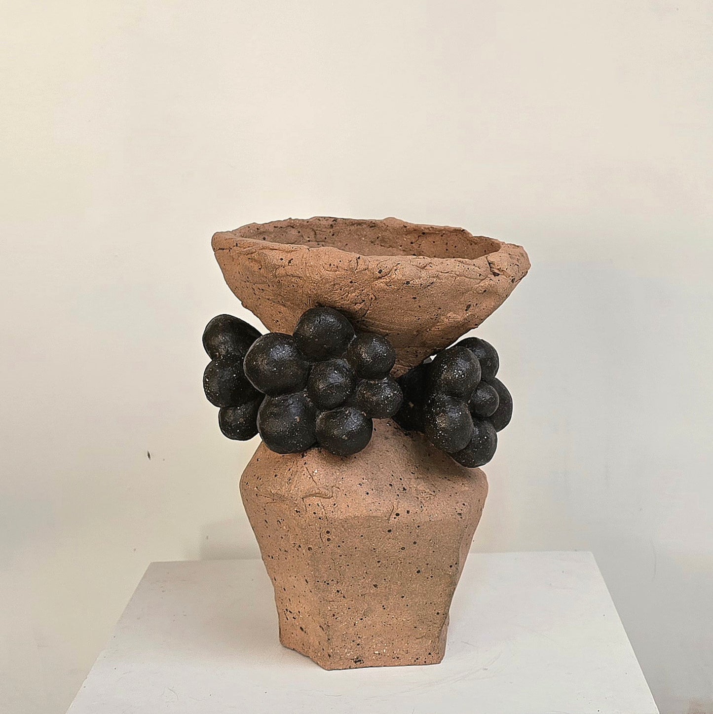 Juyeon Kim- 'Black Bloosum Vessel'