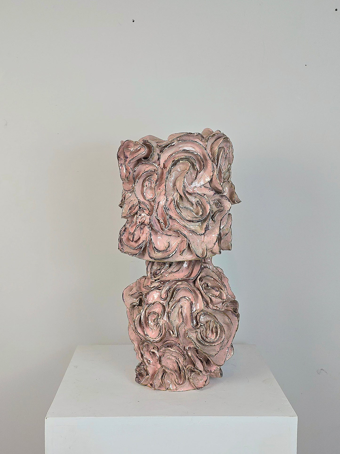 Juyeon Kim - 'Petal Ceramic lamp'