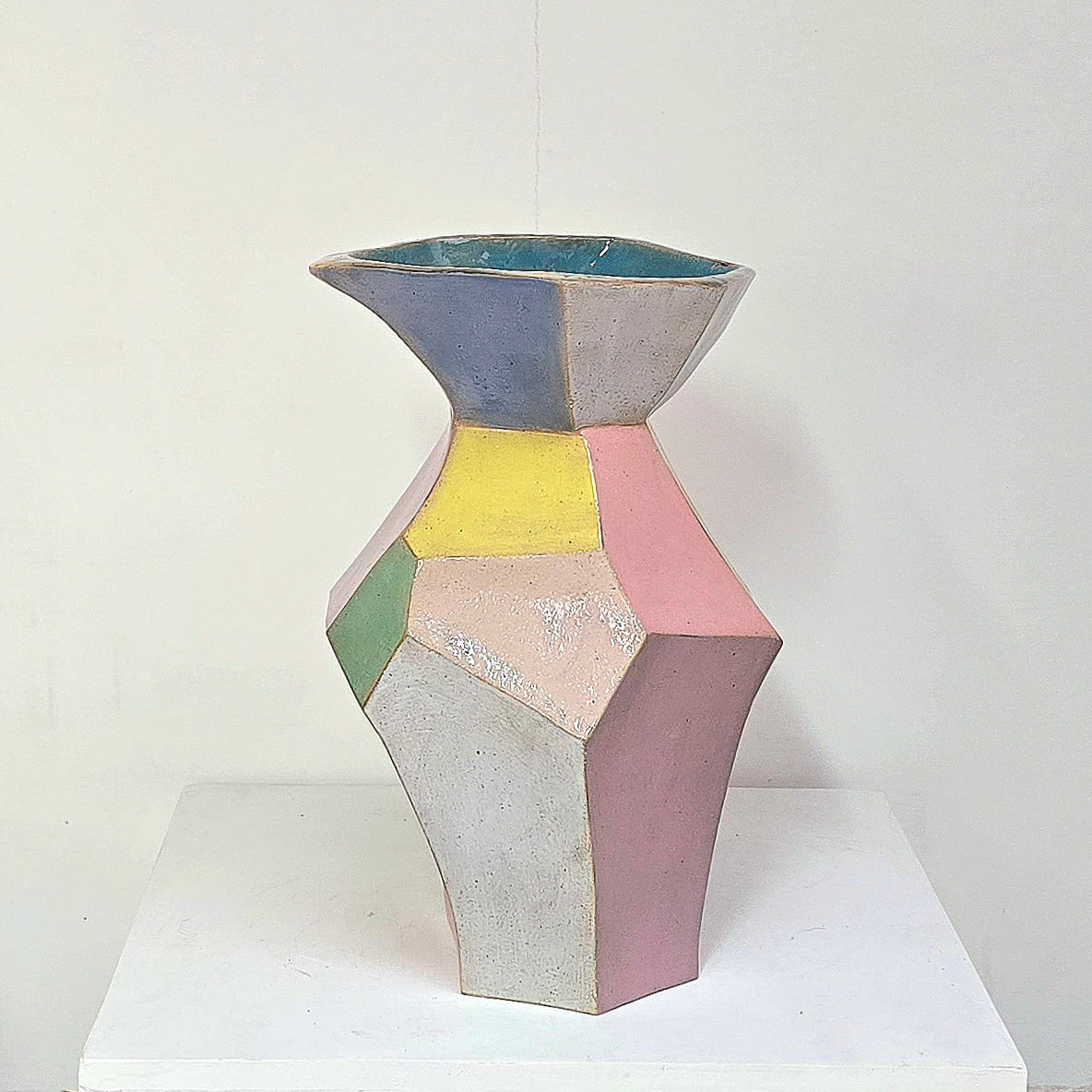 Juyeon Kim - 'Saekdong Vase 2'