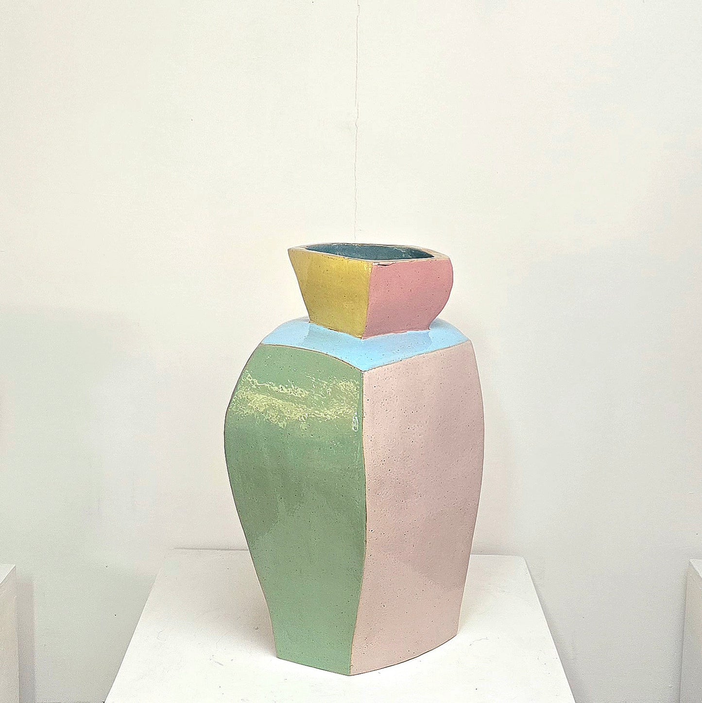 Juyeon Kim- 'Saekdong Series Vase 1'